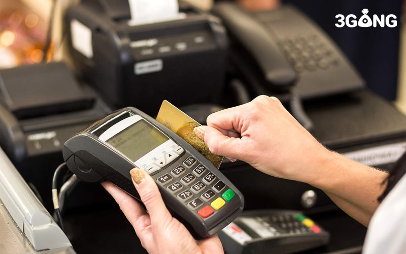 Quẹt thẻ tín dụng là gì? Lưu ý cần biết trong quẹt thẻ tín dụng