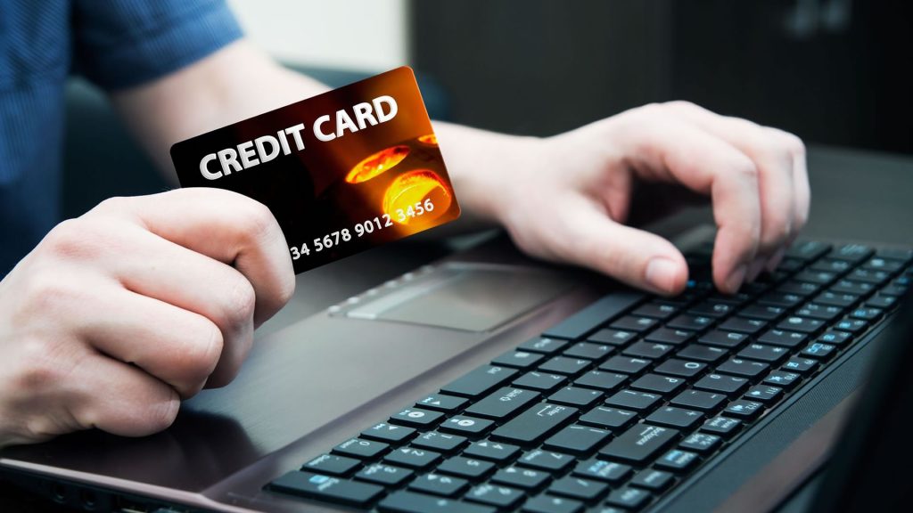 Một số cách thay thế việc rút tiền mặt từ thẻ tín dụng