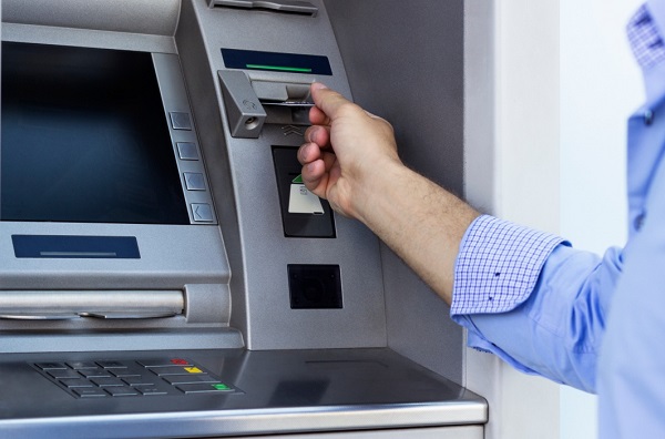 Công dụng của thẻ ATM là gì?