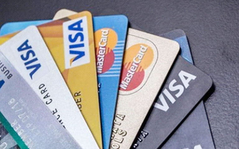 Visa Debit sử dụng để thanh toán cả trong và ngoài nước