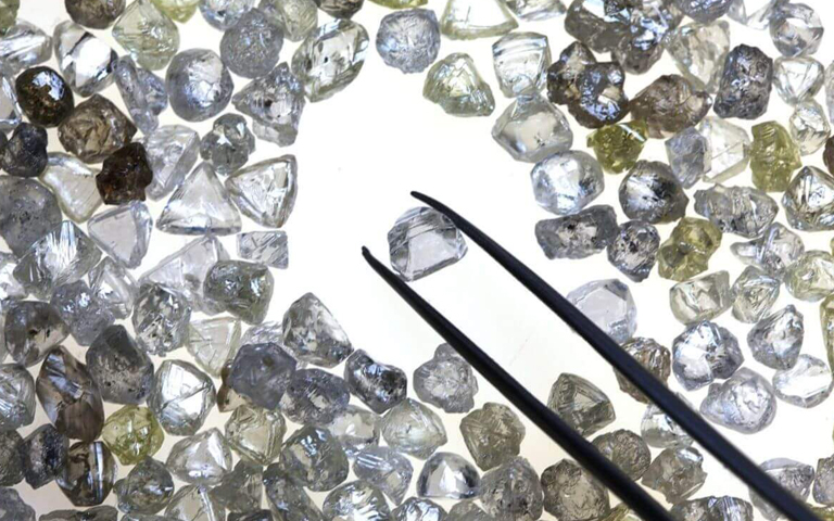 Carat thể hiện trọng lượng của kim cương